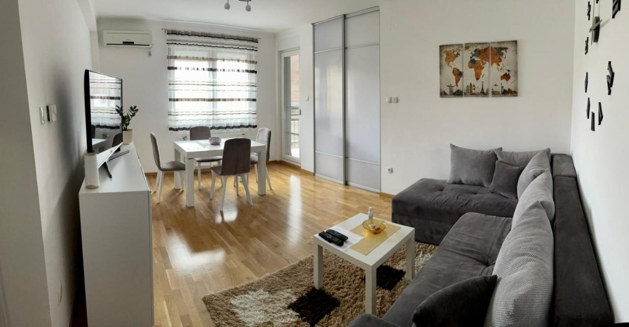 Paris Apartment -Free Private Parking Novi Sad Ngoại thất bức ảnh
